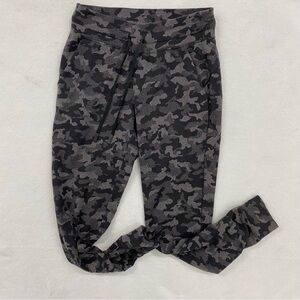 Lululemon Ready To Rulu Soft Joggers Size 6